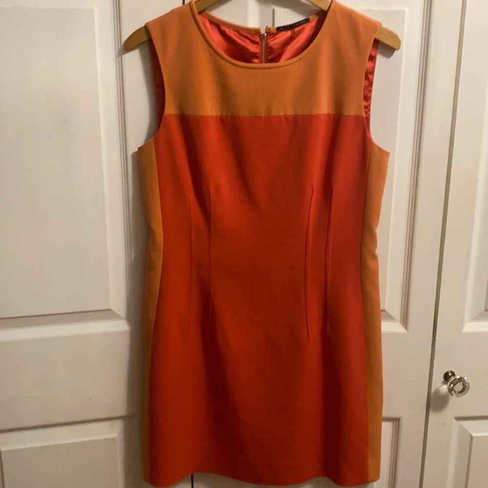 Gently used TAHARI pleaded dress/sleeveless